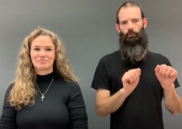 Screenshot Youtube Erklärvideo in Gebärdensprache